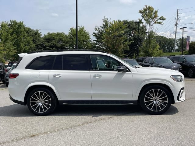 Used 2024 Mercedes-Benz GLS 580 4MATIC image 6