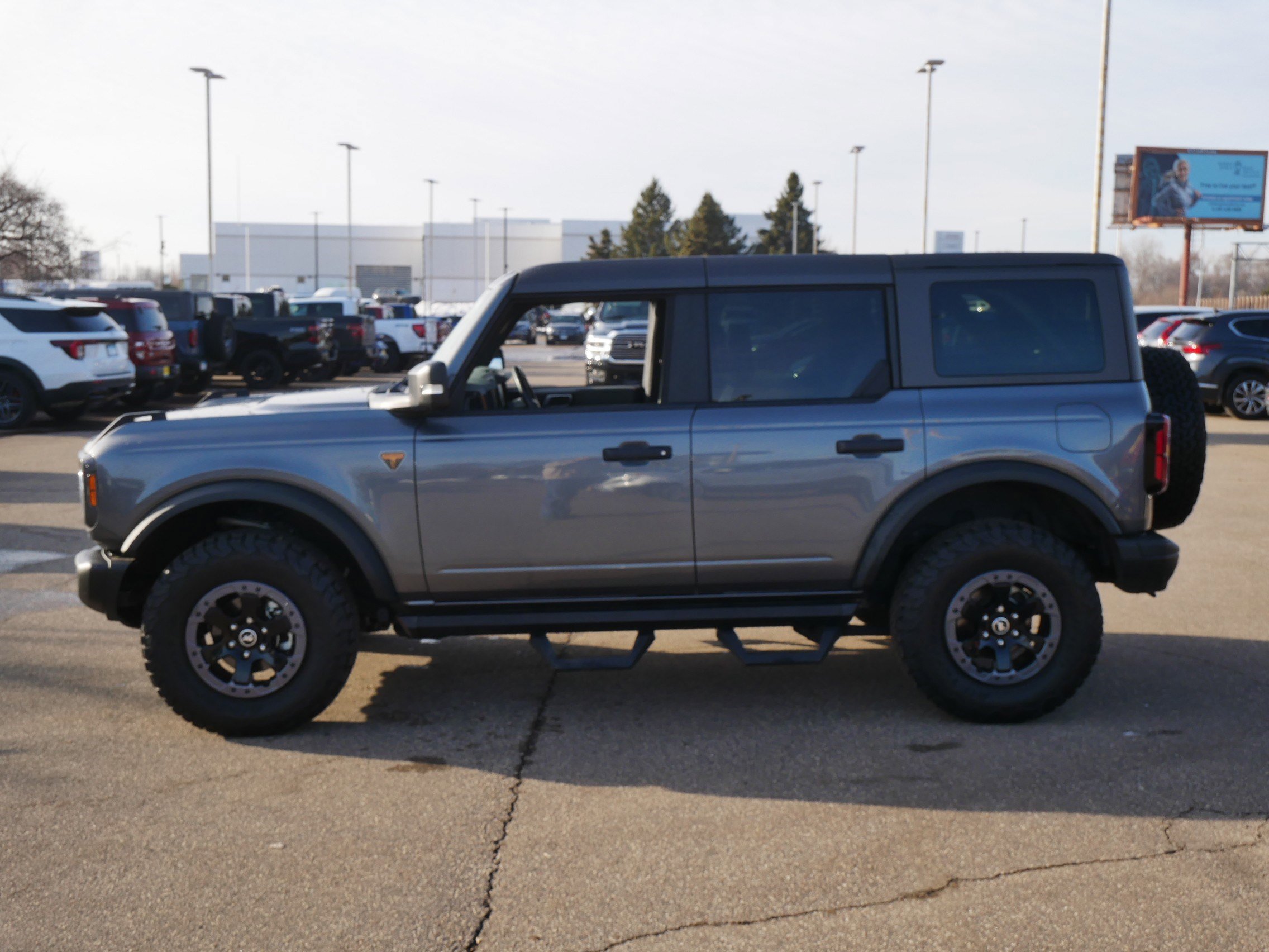 Certified 2022 Ford Bronco Badlands image 30