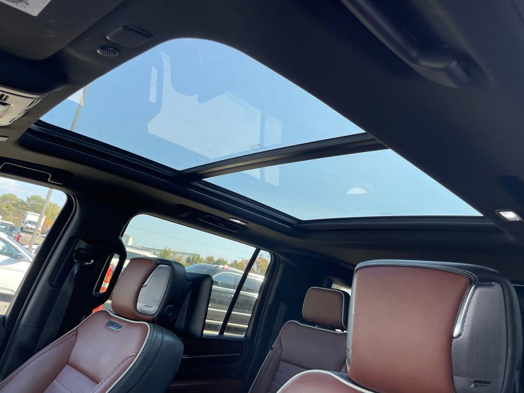 Used 2023 GMC Yukon XL Denali Ultimate image 26