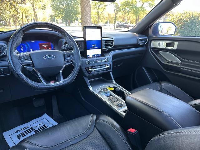 Certified 2020 Ford Explorer ST w/ ST Street Pack AWD/4WD image 2