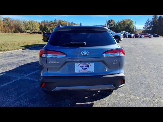 Used 2023 Toyota Corolla Cross LE AWD/4WD image 7