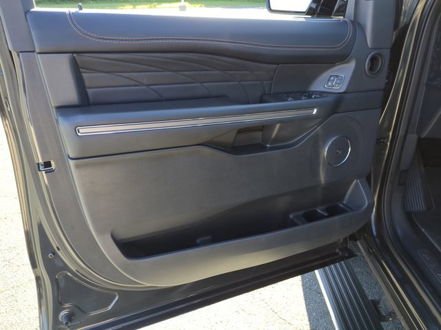 Certified 2023 Ford Expedition Max Platinum AWD/4WD image 13