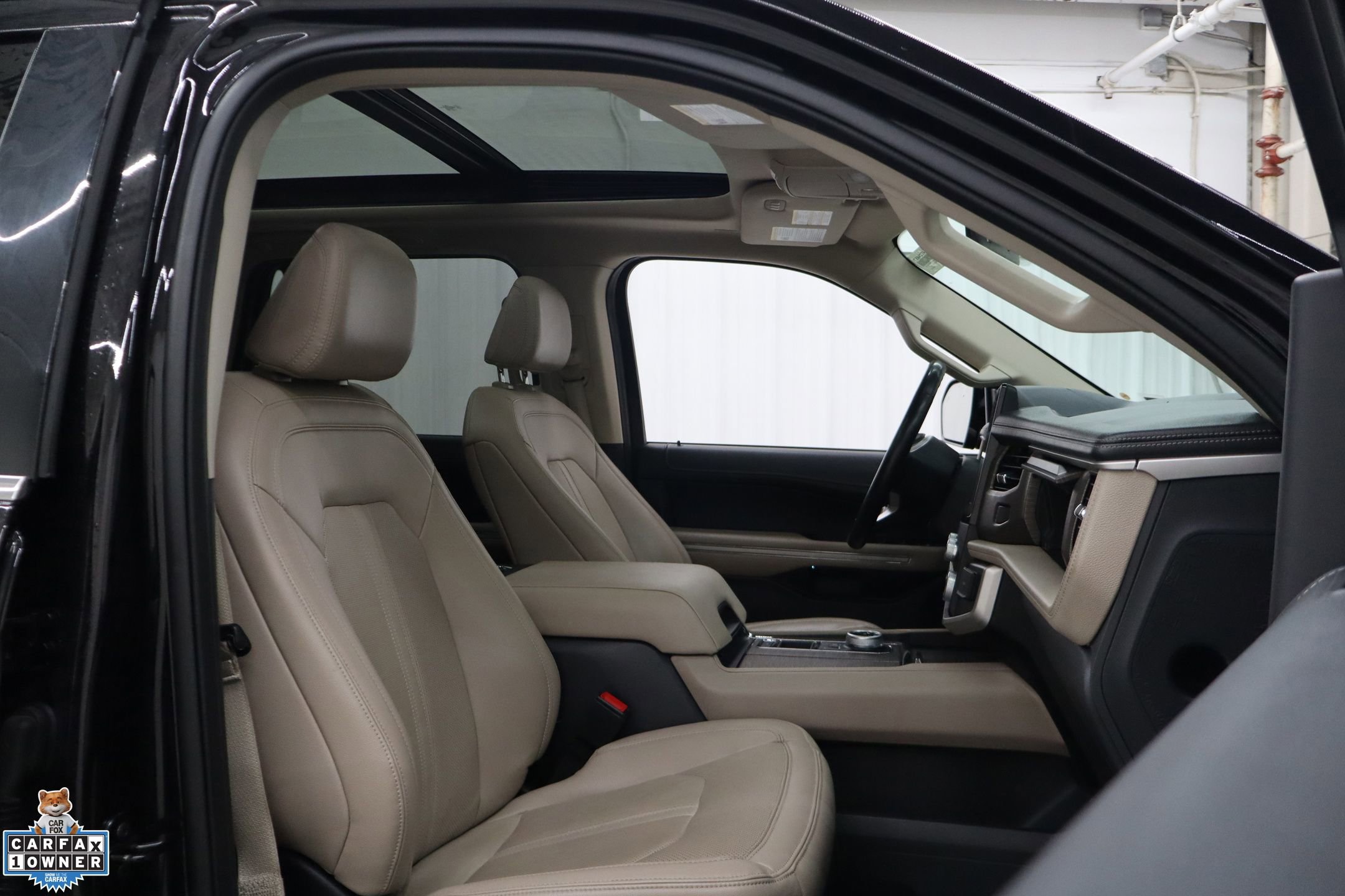Certified 2024 Ford Expedition Max Limited RWD image 34