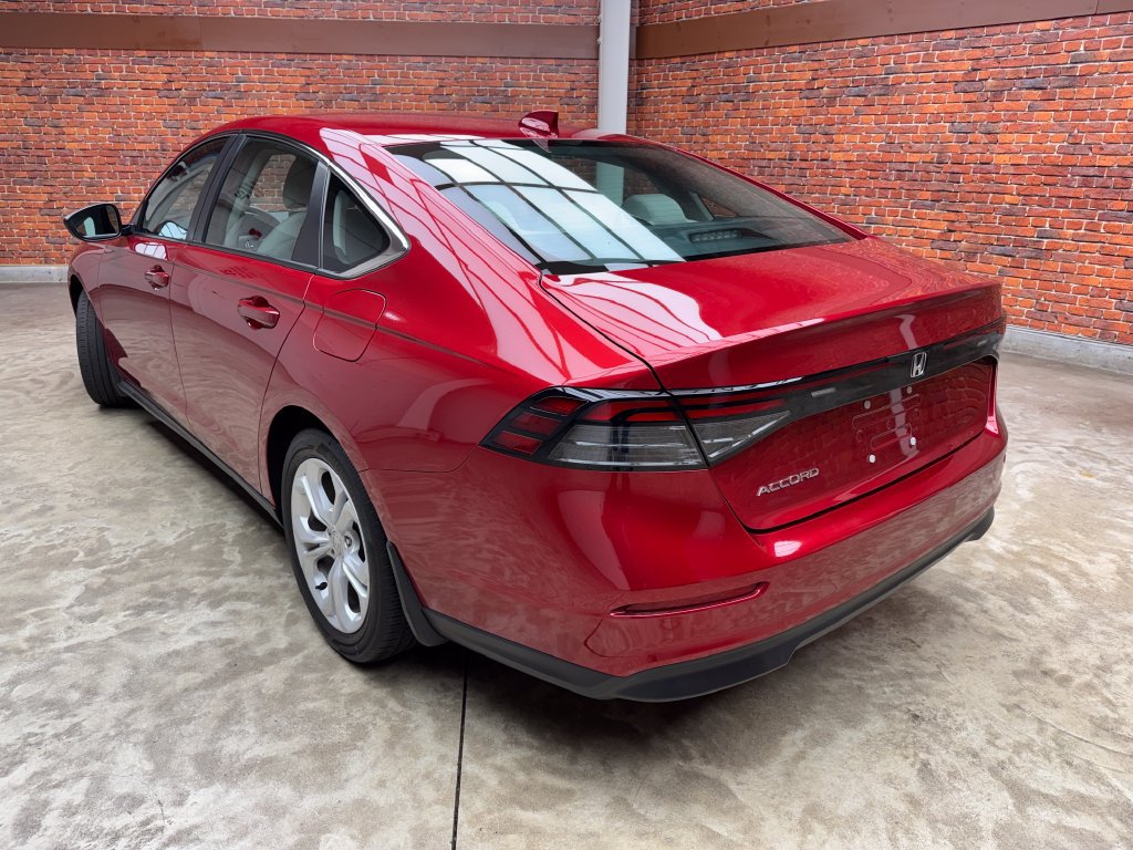 Used 2024 Honda Accord LX image 3