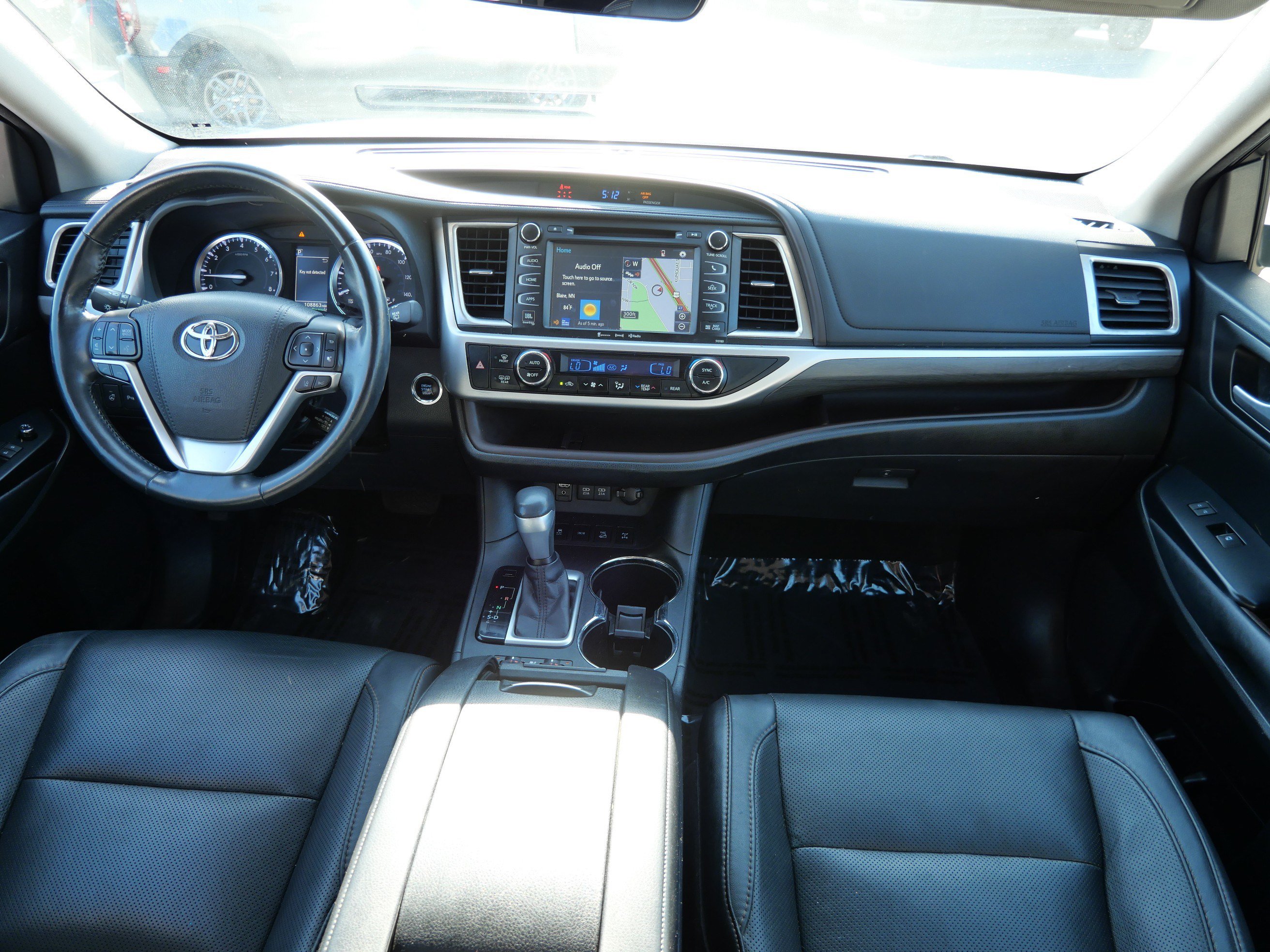 Used 2017 Toyota Highlander Limited Platinum w/ Protection Package #3 AWD/4WD image 10