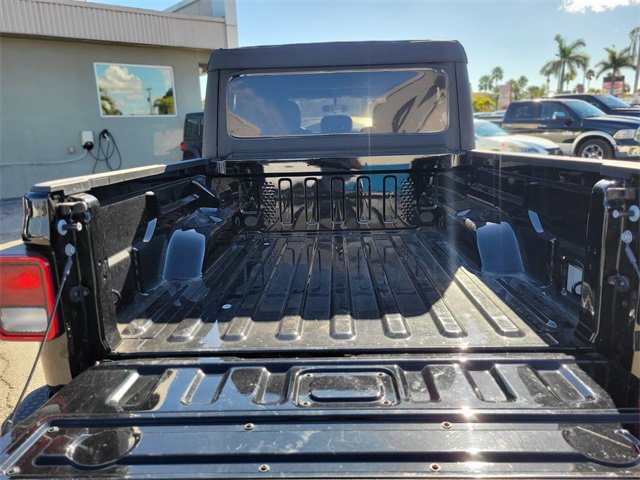 Used 2023 Jeep Gladiator Sport w/ Trailer Tow Package image 6