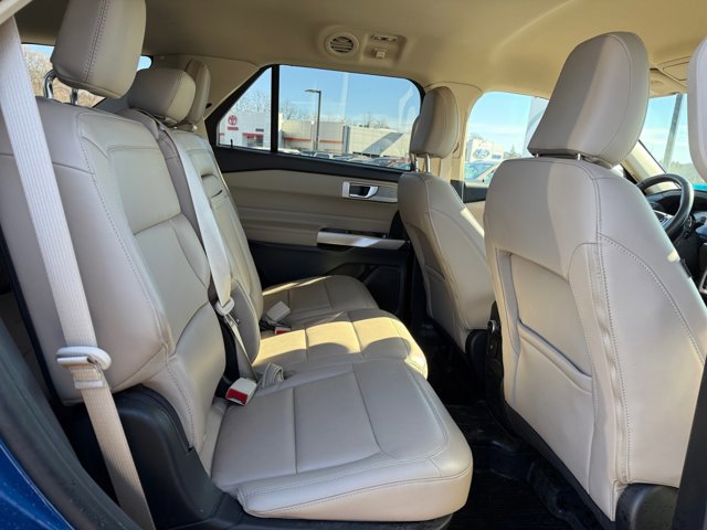 Certified 2023 Ford Explorer XLT w/ Equipment Group 202A image 16