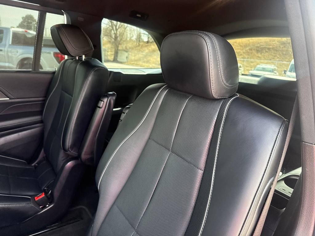 Used 2022 Mercedes-Benz GLS 450 4MATIC image 21