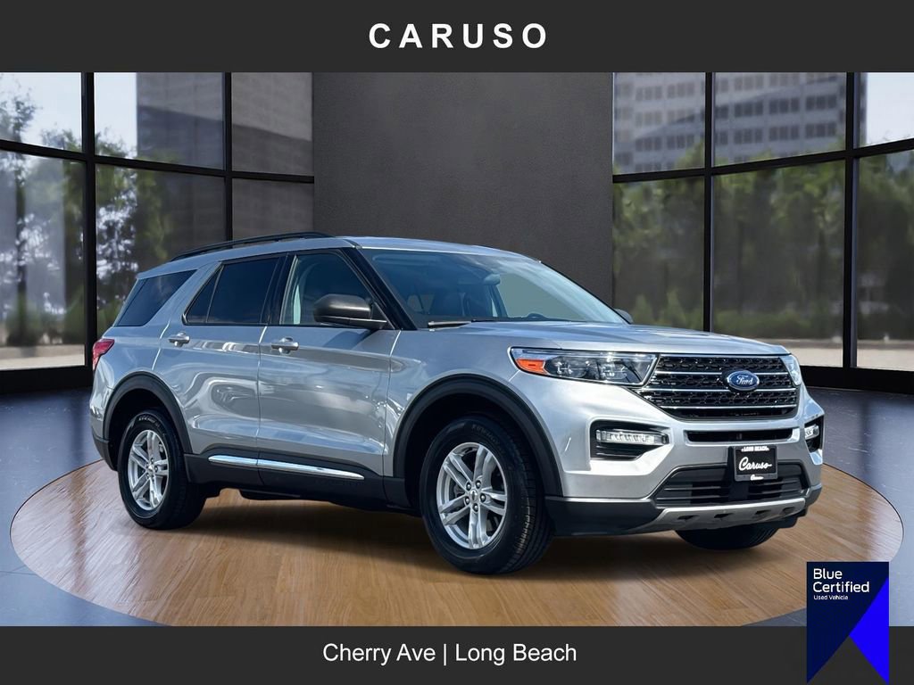 Certified 2022 Ford Explorer XLT w/ Equipment Group 202A