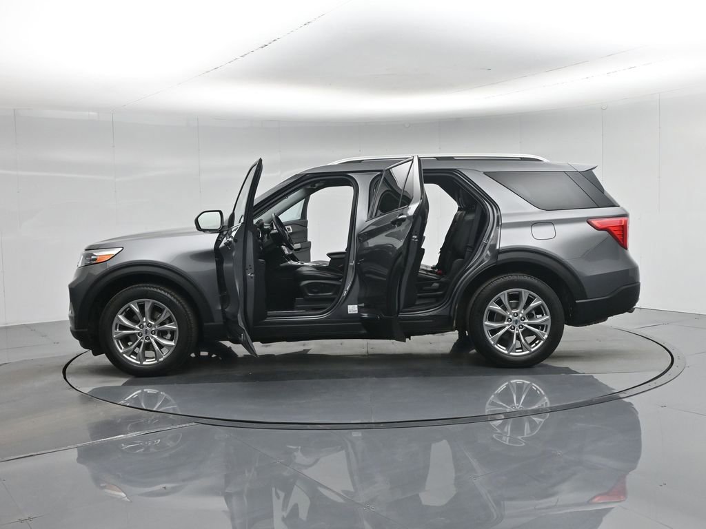 Certified 2023 Ford Explorer Limited image 34