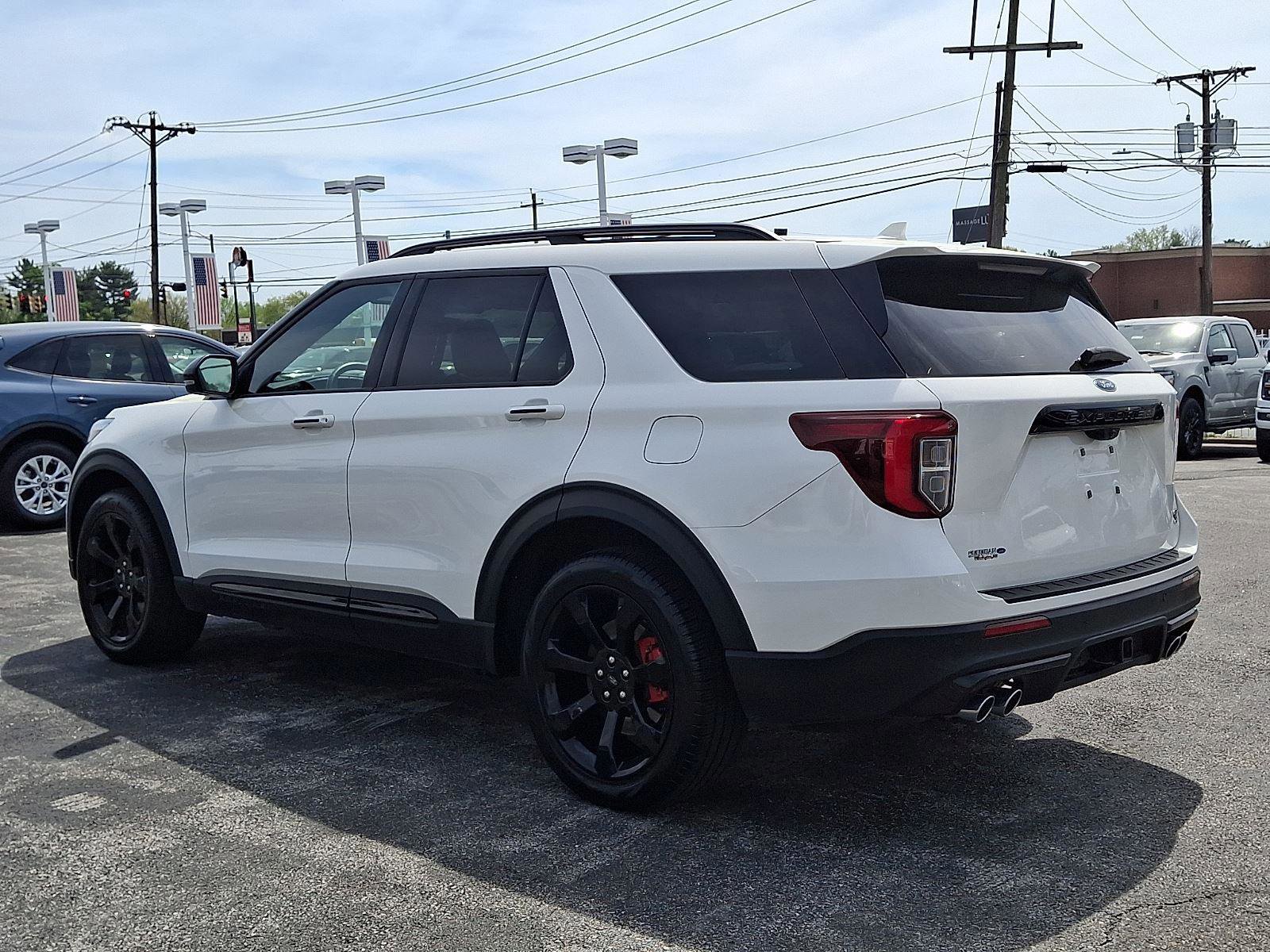 Certified 2023 Ford Explorer ST w/ Equipment Group 401A AWD/4WD image 2