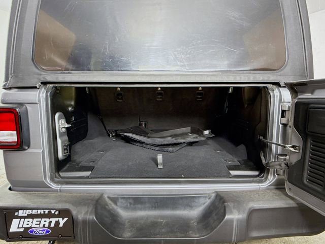 Used 2018 Jeep Wrangler Unlimited Sport S image 24
