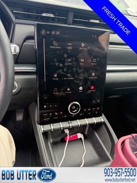 Used 2025 GMC Terrain Elevation w/ Elevation Premium Package AWD/4WD image 7