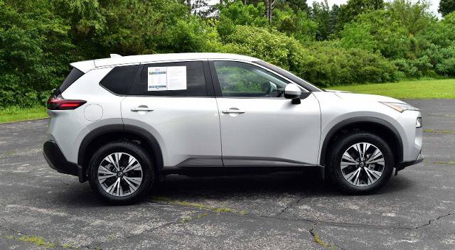 Used 2023 Nissan Rogue SV AWD/4WD image 33
