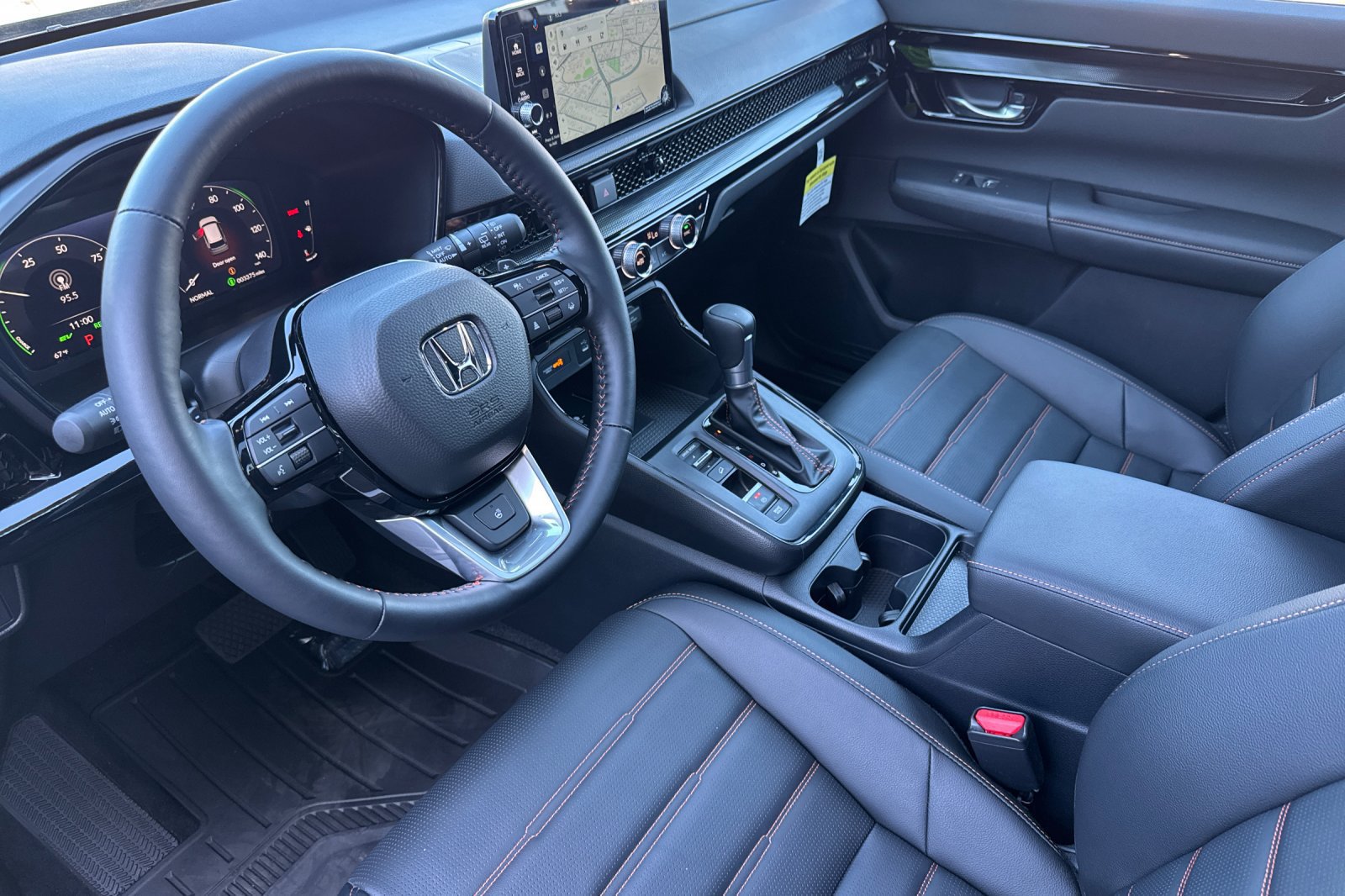 Used 2026 Honda CR-V Sport Touring image 3