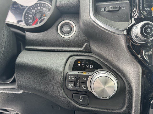 Used 2025 RAM 1500 Laramie w/ Sport Appearance Package image 19