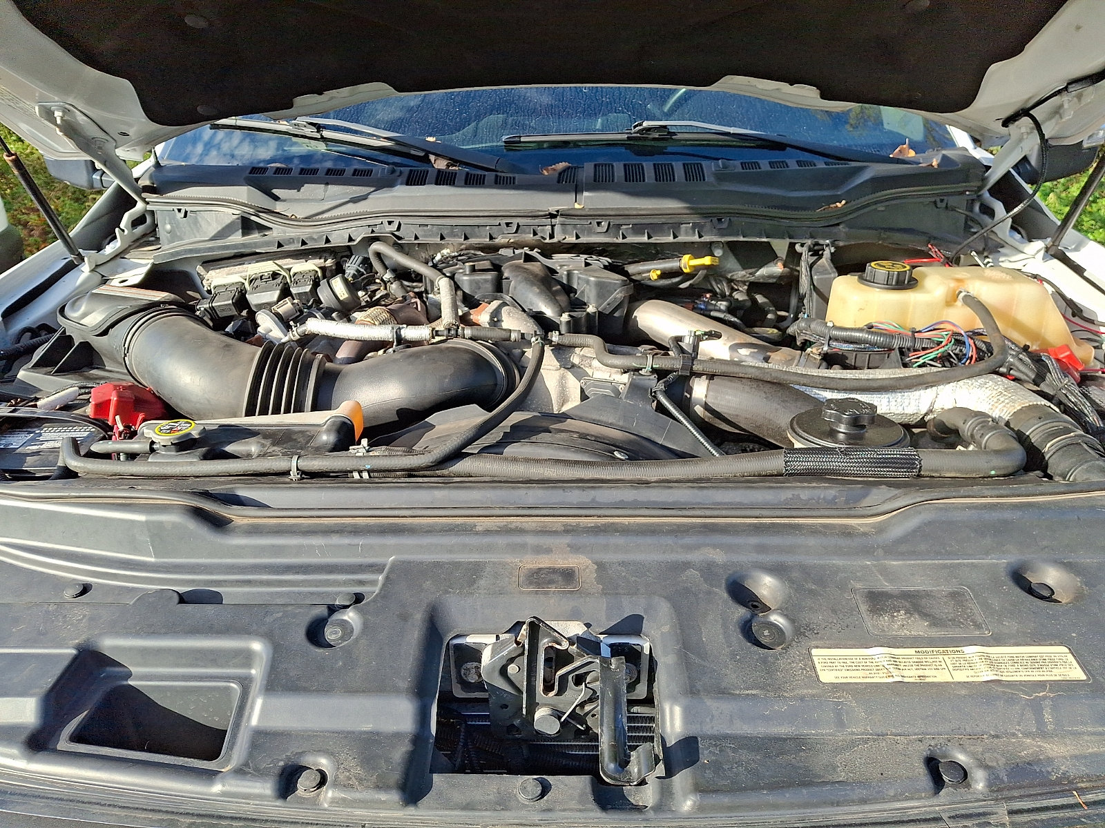 Certified 2017 Ford F550 4x4 Regular Cab Super Duty image 31