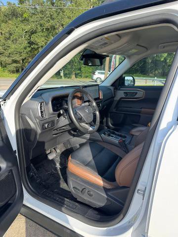 Certified 2025 Ford Bronco Sport Outer Banks w/ Outer Banks Tech Package+ AWD/4WD image 8