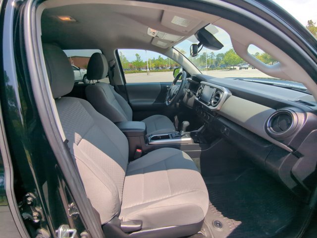 Used 2023 Toyota Tacoma SR5 w/ Technology Package AWD/4WD image 25