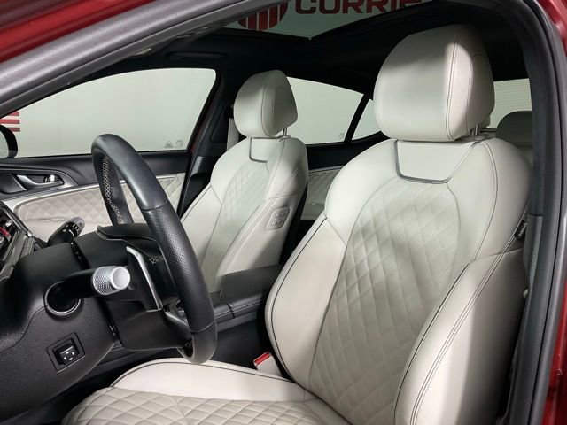 Used 2024 Genesis G70 3.3T Advanced w/ Sport Prestige Package image 14