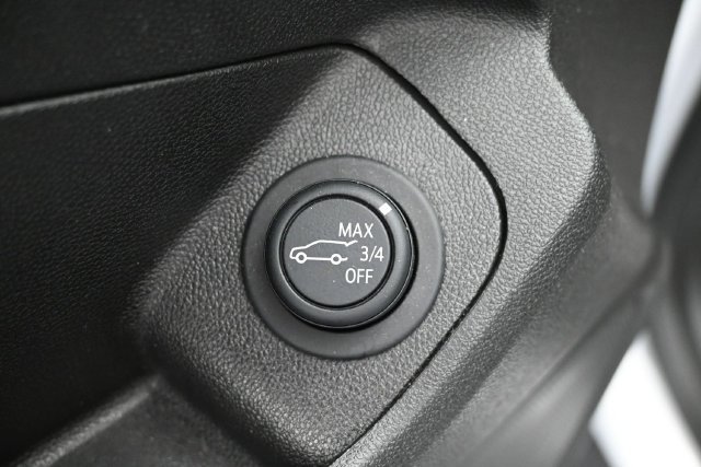 Used 2023 GMC Terrain SLT FWD image 16