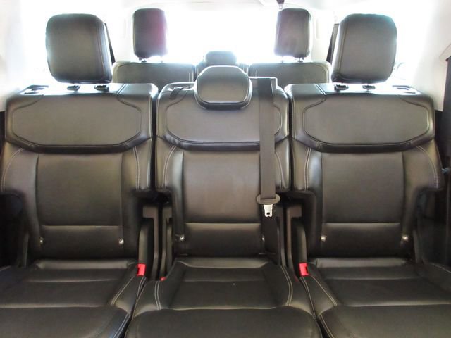 Certified 2025 Ford Expedition Max Platinum image 23