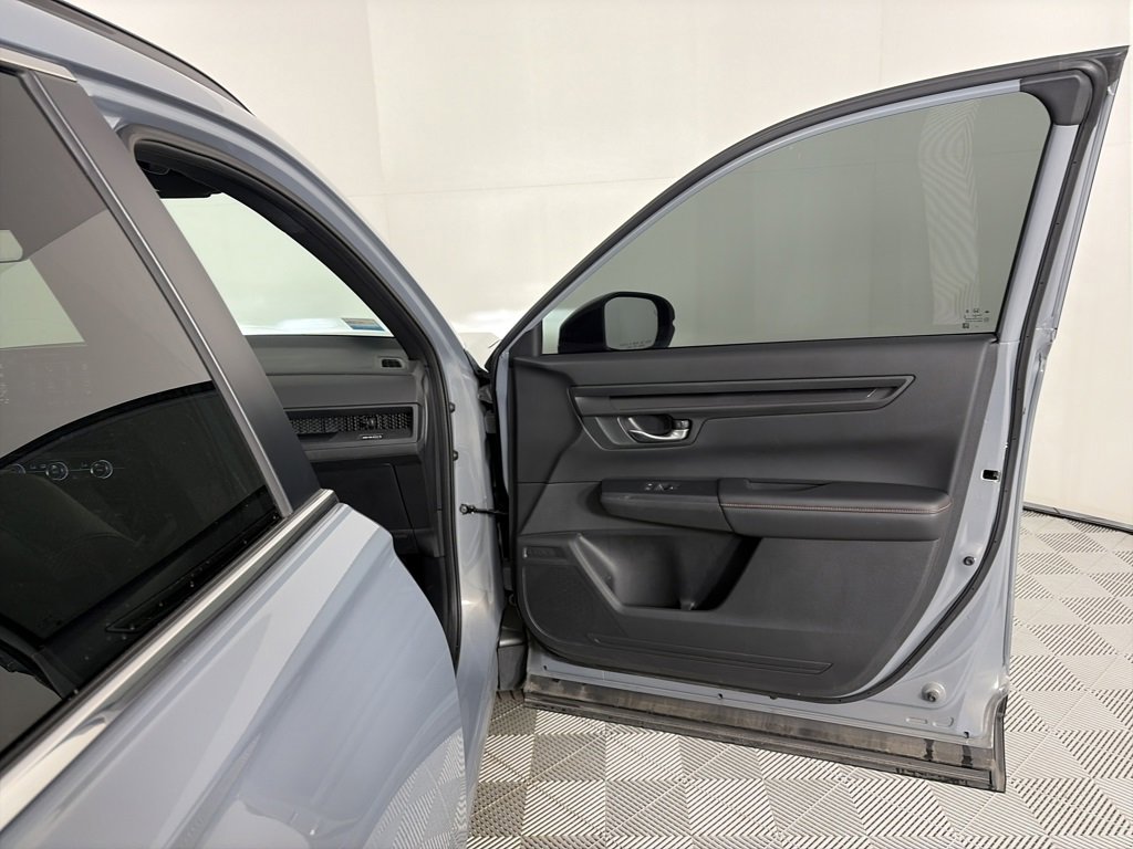 Used 2024 Honda CR-V Sport-L image 29