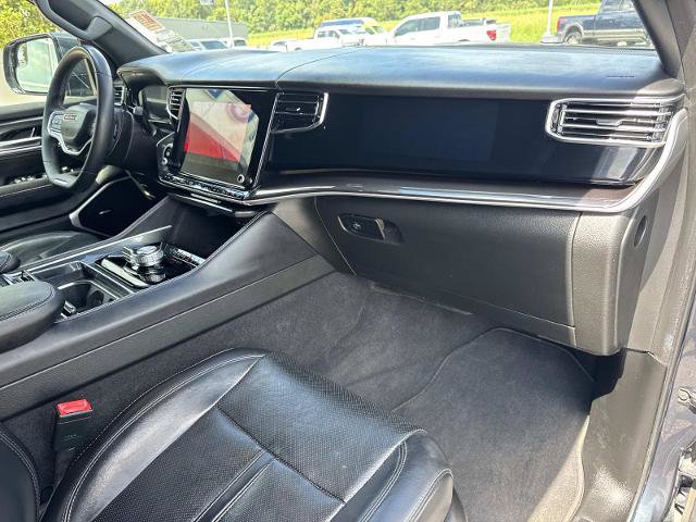 Used 2022 Jeep Wagoneer Series I w/ Convenience Group I AWD/4WD image 13