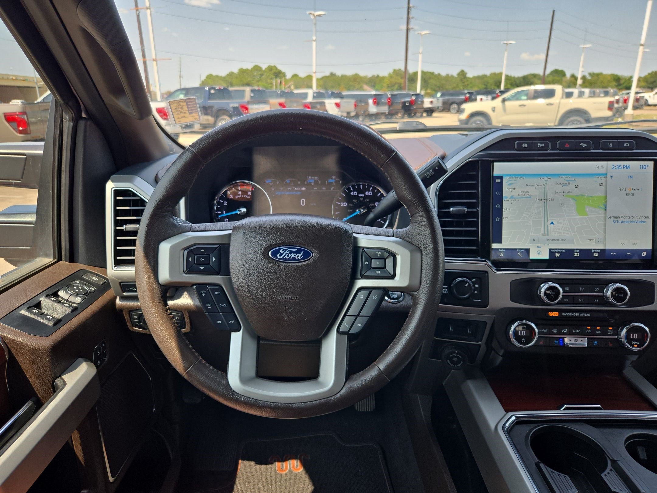 Certified 2022 Ford F250 King Ranch w/ King Ranch Ultimate Package AWD/4WD image 30