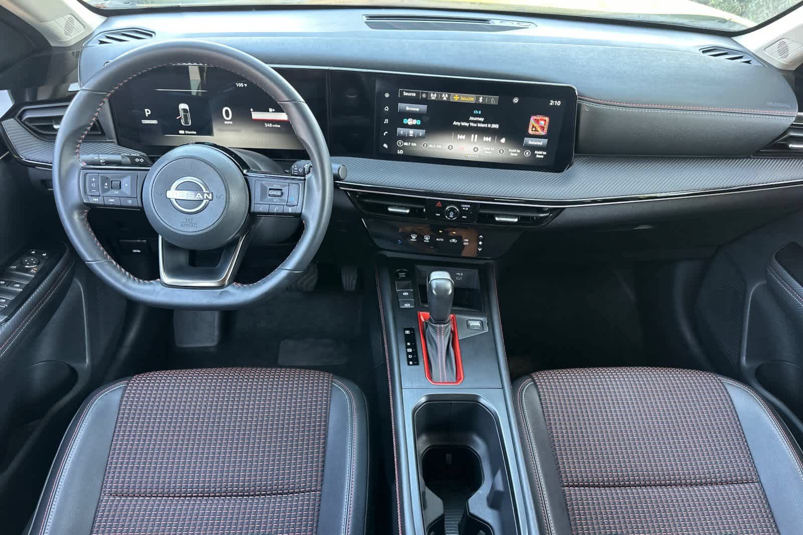 Used 2025 Nissan Kicks SR AWD/4WD video 3