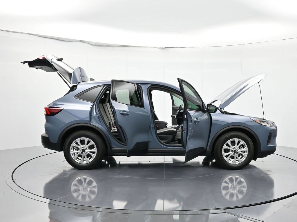 Certified 2025 Ford Escape Active image 53
