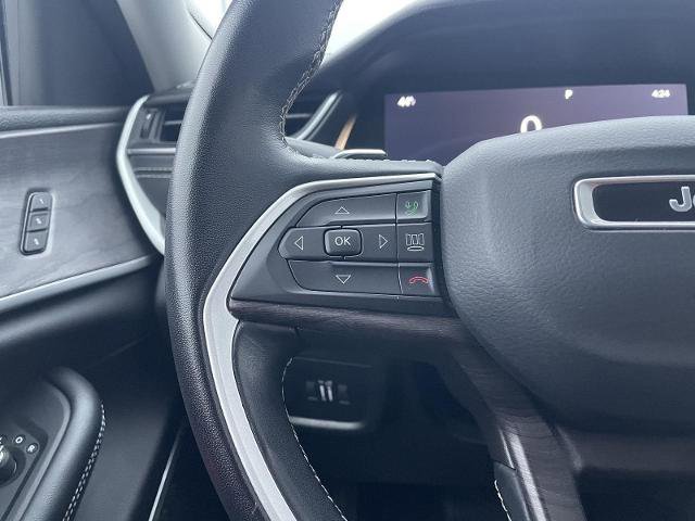 Used 2021 Jeep Grand Cherokee L Limited image 13