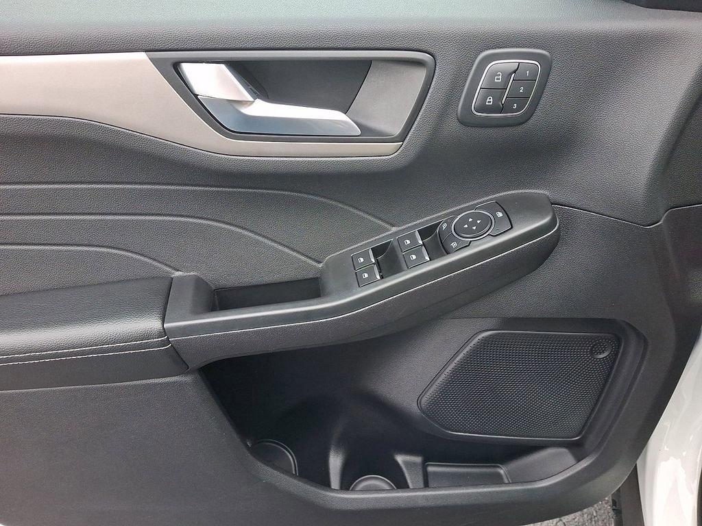 Certified 2022 Ford Escape SEL w/ Technology Package image 12