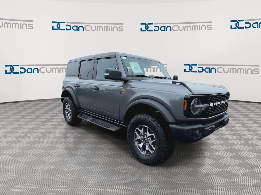 Certified 2025 Ford Bronco Badlands AWD/4WD image 3