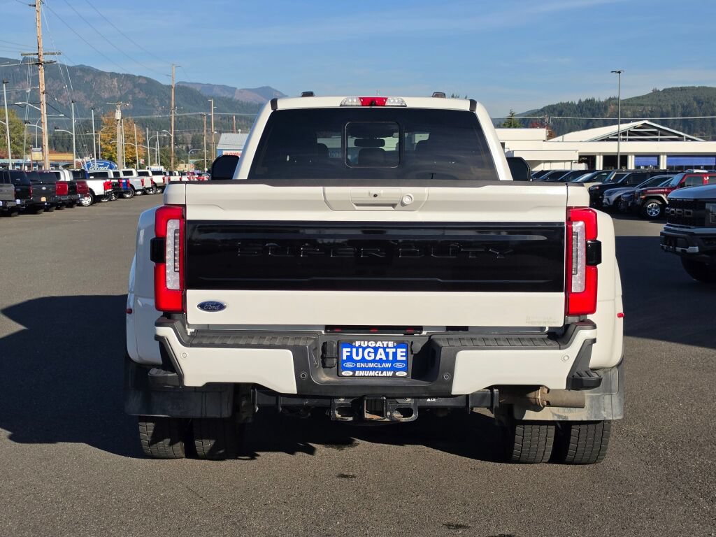 Certified 2025 Ford F450 Platinum w/ FX4 Off-Road Package AWD/4WD image 7