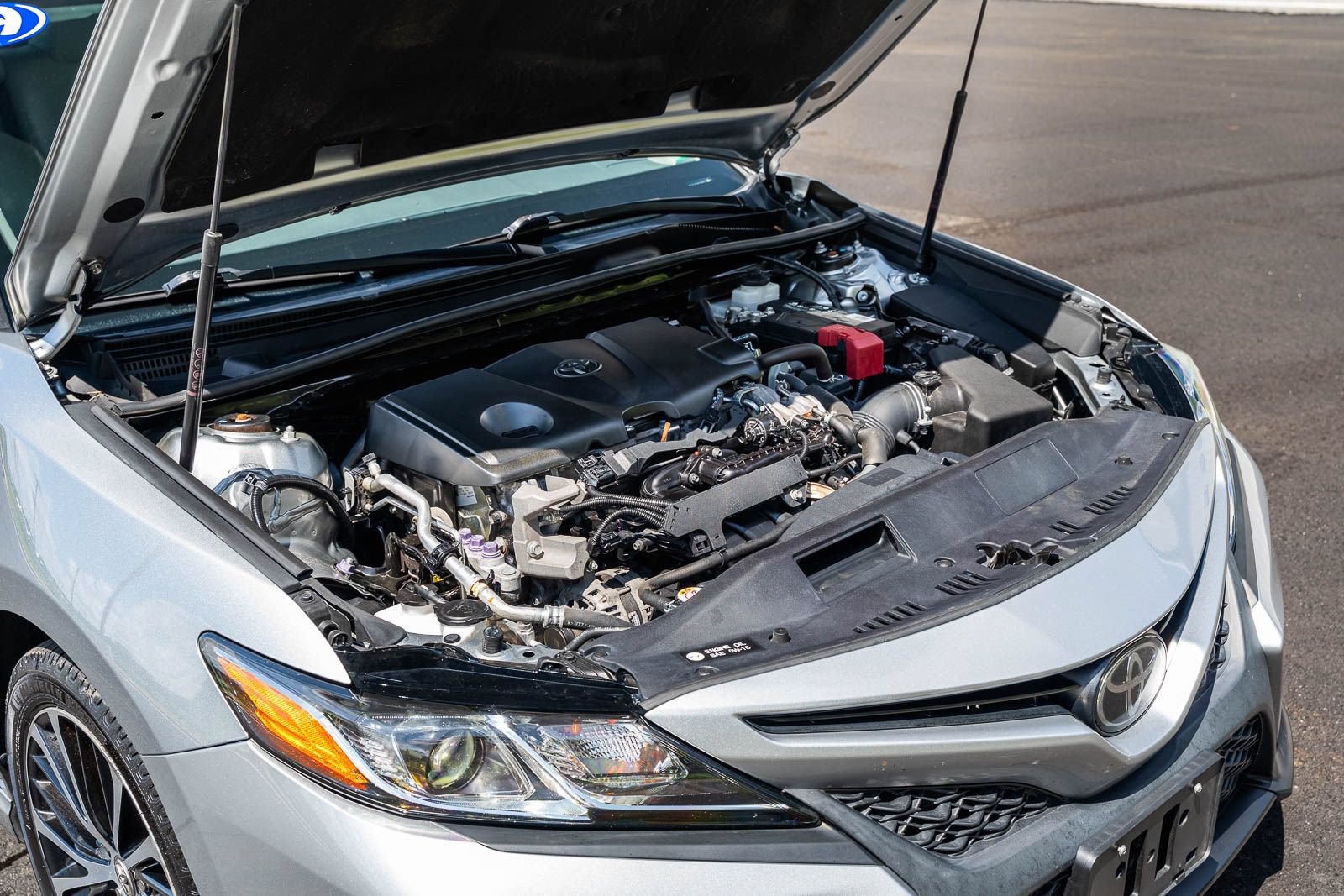Used 2019 Toyota Camry SE w/ Convenience Package FWD image 21