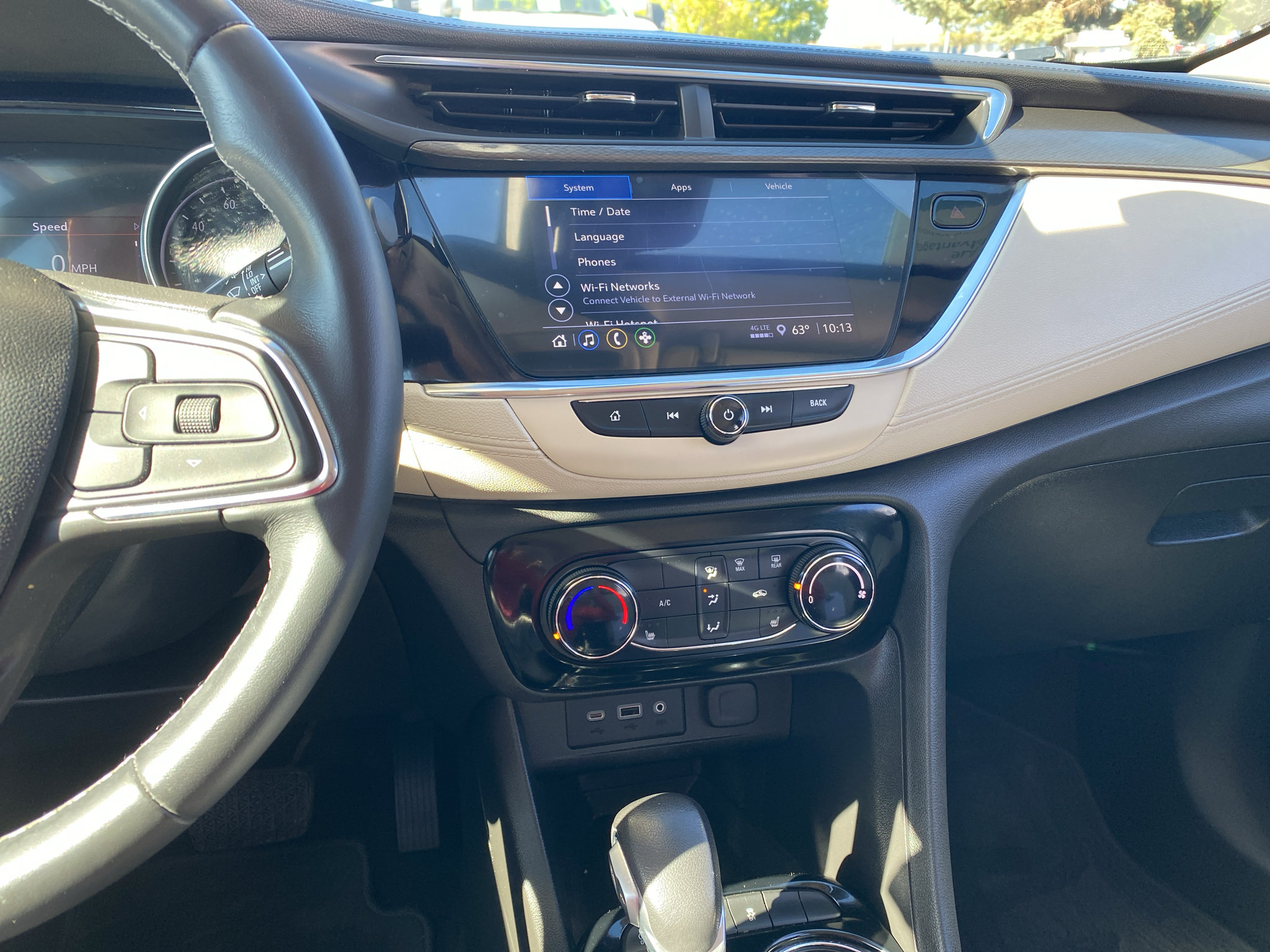 Used 2023 Buick Encore GX Preferred w/ Cold Weather Comfort Package FWD image 10