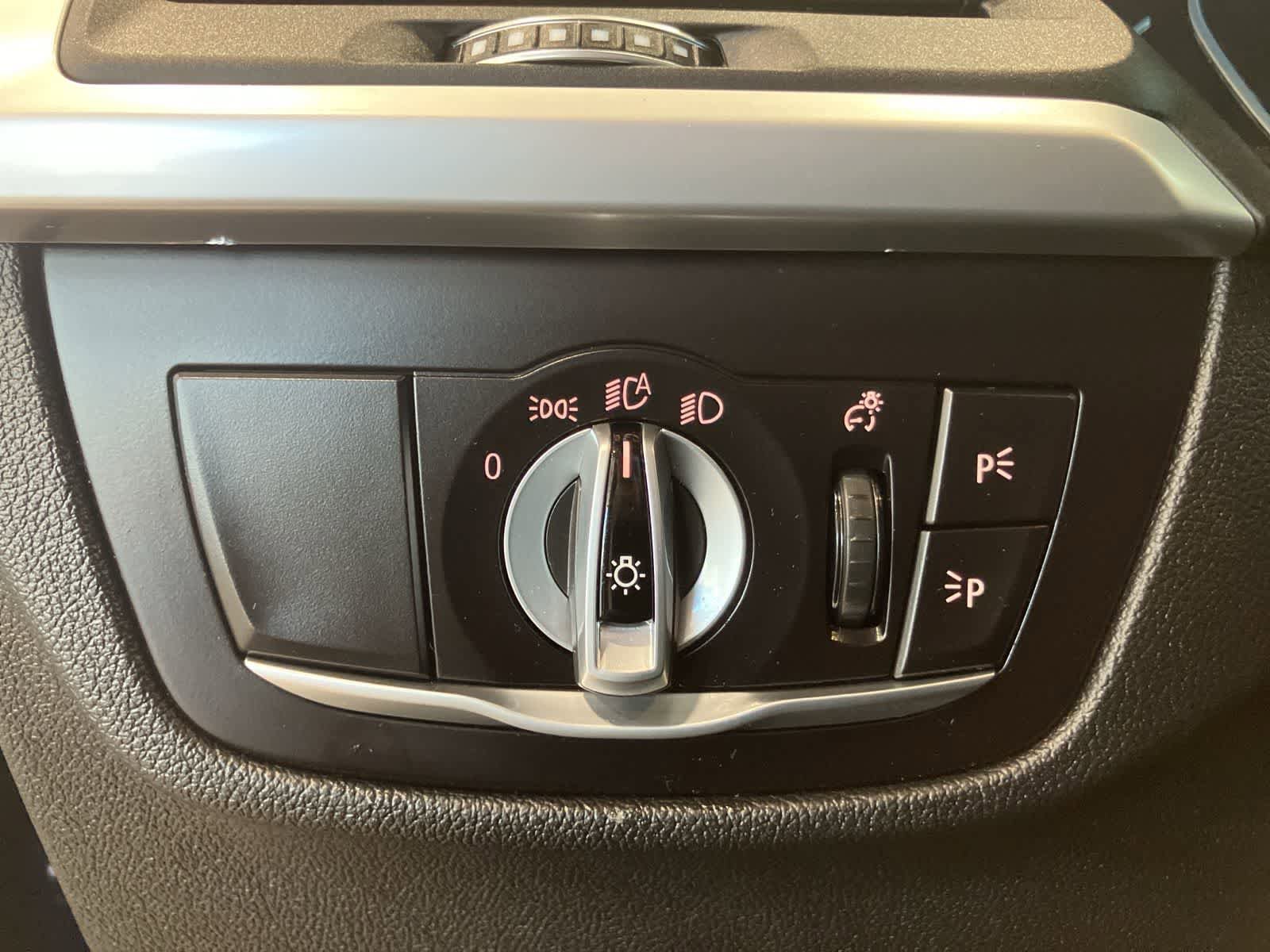Used 2022 BMW X3 xDrive30i AWD/4WD image 16