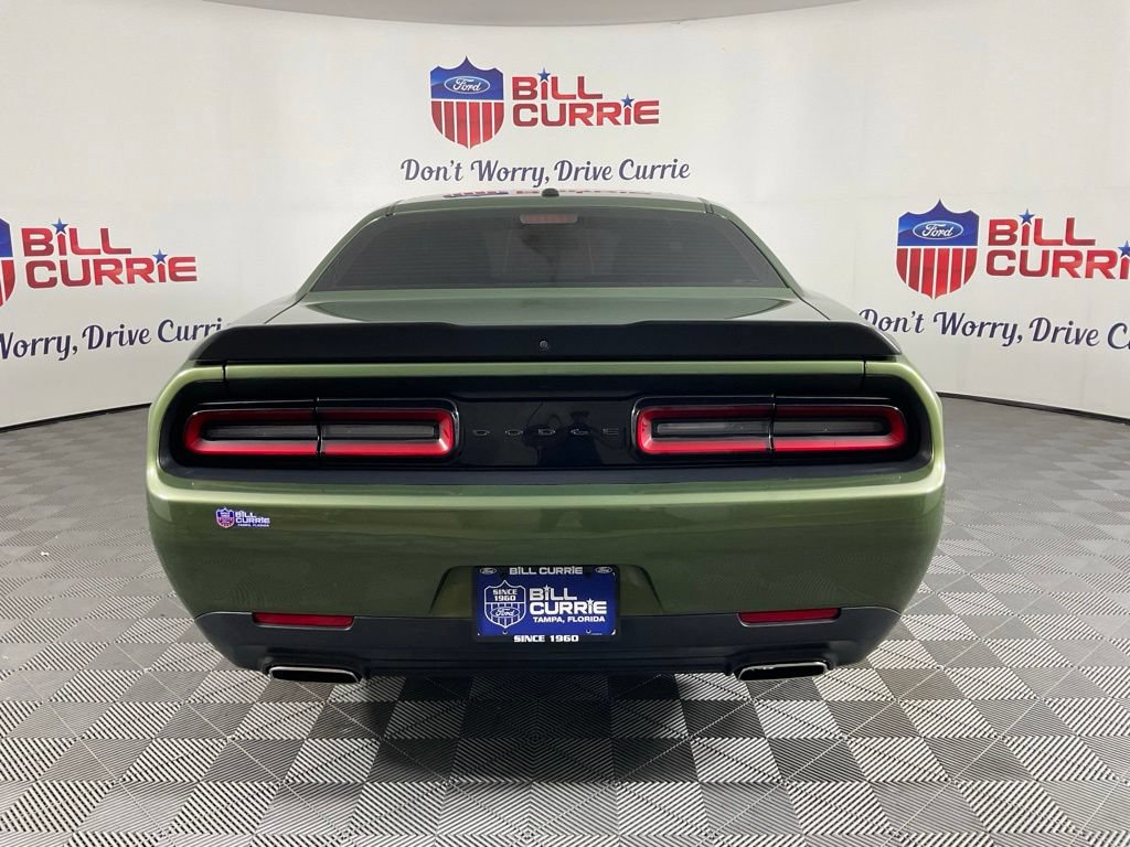 Used 2022 Dodge Challenger SXT w/ Blacktop Package RWD image 4