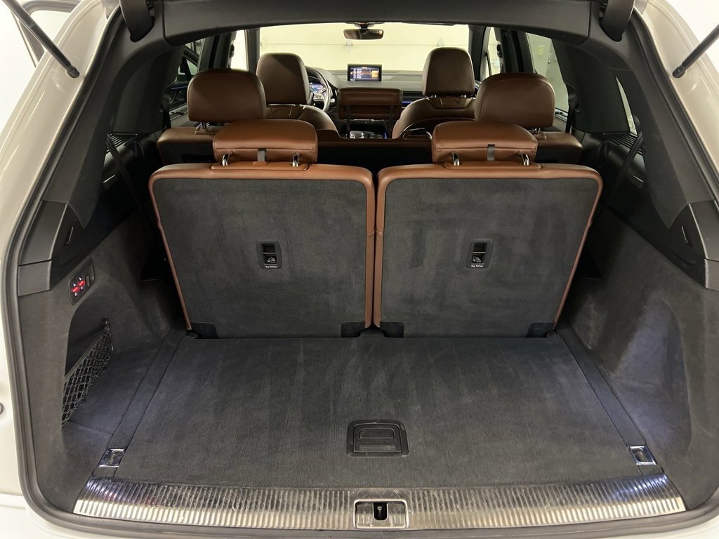Used 2018 Audi Q7 3.0T Prestige w/ Prestige Package image 35