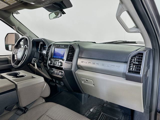 Certified 2022 Ford F250 XLT w/ Black Appearance Package image 25