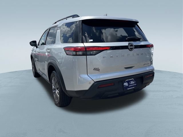 Used 2024 Nissan Pathfinder SV AWD/4WD image 6