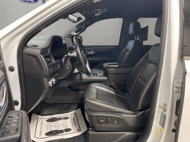 Used 2021 GMC Yukon XL SLT w/ Rear Media and Nav Package AWD/4WD image 12