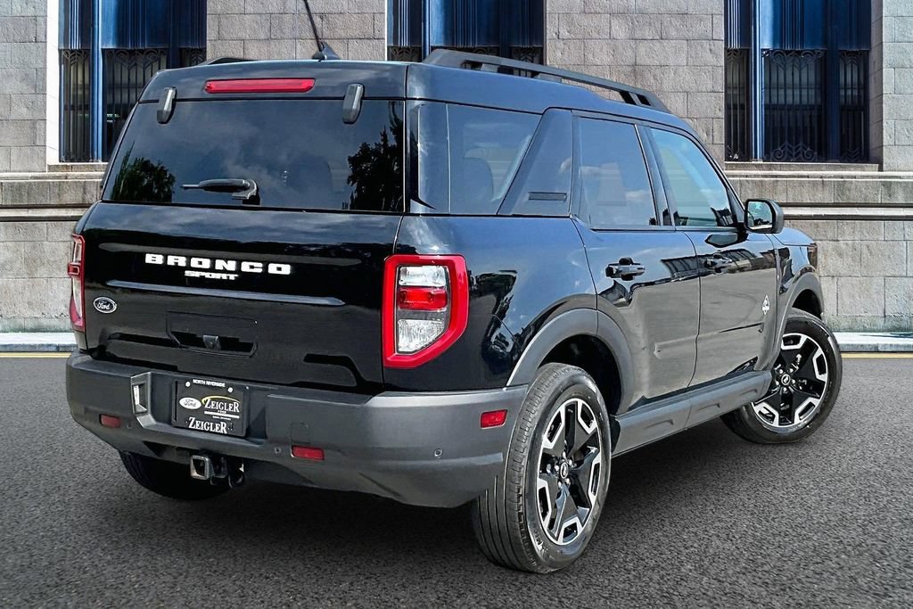Certified 2023 Ford Bronco Sport Outer Banks w/ Tech Package AWD/4WD image 11