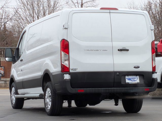 Certified 2024 Ford Transit 250 T-250 130 LOW RF 9070 GVWR w/ Exterior Upgrade Package image 5