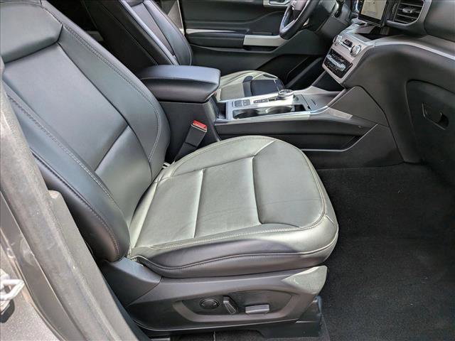 Certified 2024 Ford Explorer XLT w/ Equipment Group 202A image 20