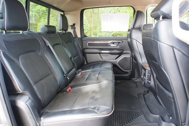 Used 2019 RAM 1500 Laramie AWD/4WD image 14