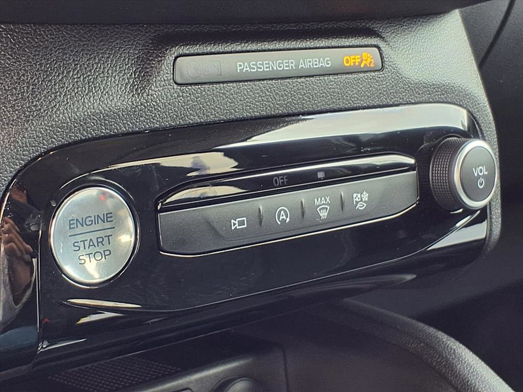 Certified 2023 Ford Escape Active w/ Tech Pack #2 image 17