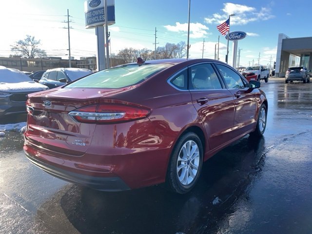 Certified 2019 Ford Fusion SEL image 5