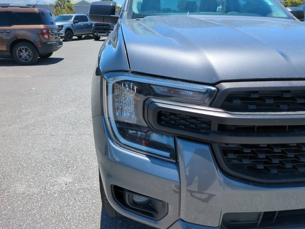 Certified 2025 Ford Ranger XL w/ Trailer Tow Package RWD image 9